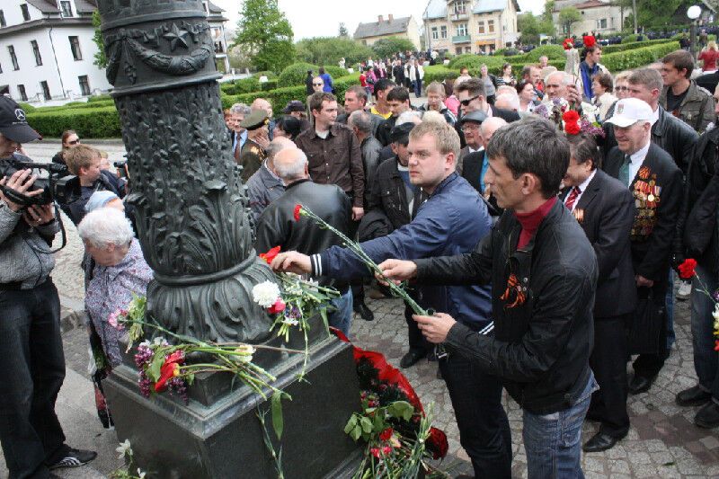 «Родина» и «Русское единство» во Львове