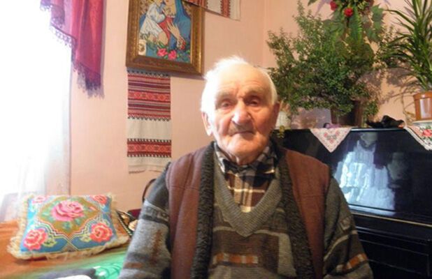 Самый старый житель Украины празднует 111-й день рождения 
