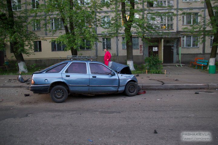Ужасное ДТП: Hyundai Getz протаранил две машины и такси с женщиной и ребенком. ВИДЕО