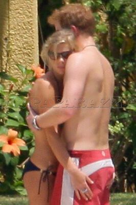 Принц Гарри и Челси Дэви снова вместе. Фото