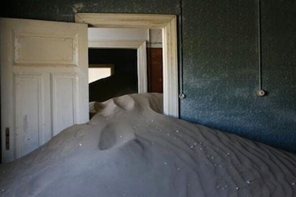 10 самых страшных заброшенных городов мира.Фото