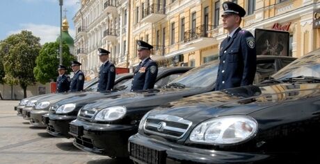10 подаренных автомобилей МВД Украины передаст детям