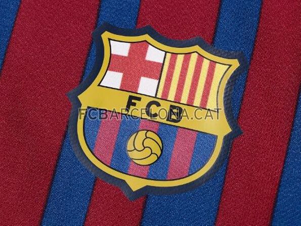 "Барселона" представила новую форму. Фото