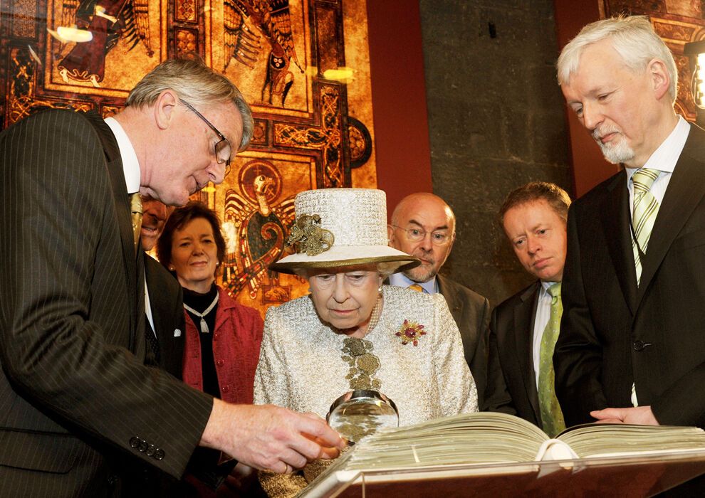 Визит королевы Елизаветы Второй в Ирландию