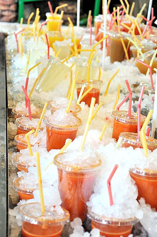 Прогулянка по одному з ринків Тель-Авіва