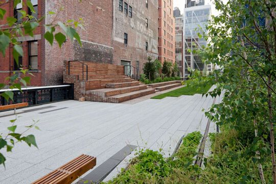 В Нью-Йорке открыли вторую очередь воздушного парка High Line