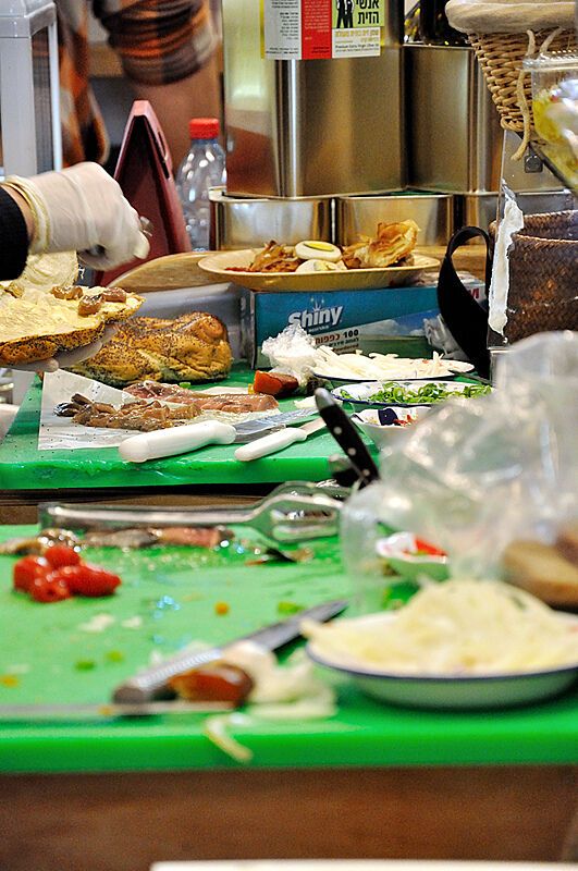 Прогулянка по одному з ринків Тель-Авіва