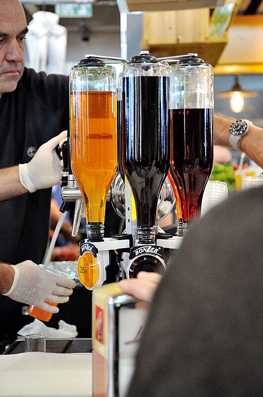 Прогулянка по одному з ринків Тель-Авіва