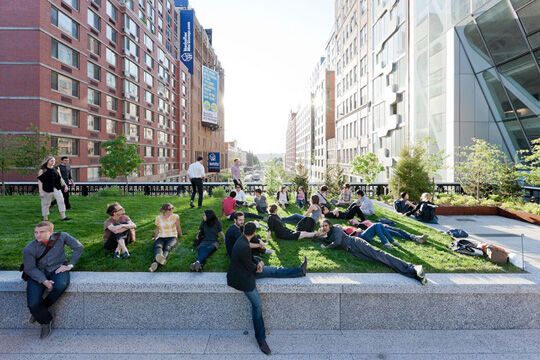 В Нью-Йорке открыли вторую очередь воздушного парка High Line