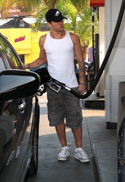 Зірки на автозаправках