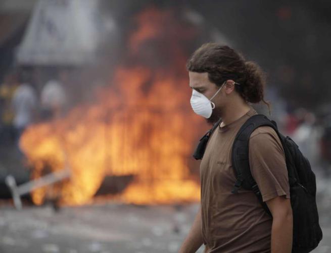 У ході зіткнень в Афінах постраждали 18 людей