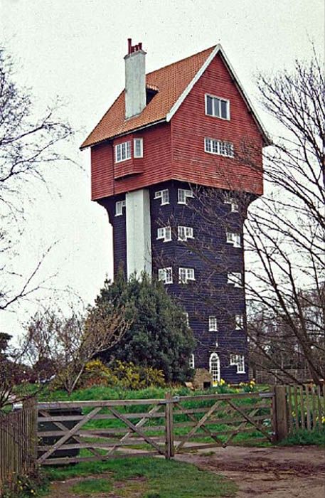 Самі незвичайні будинки