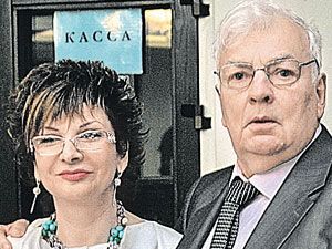 Михайло Державін познайомився з Роксаною Бабаян в літаку.  Так і летять вже вони З0 років разом.