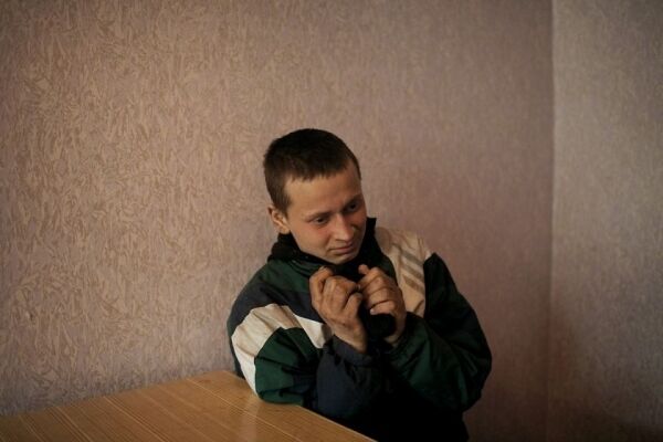 Оприлюднено фотографії допитуваних українською міліцією