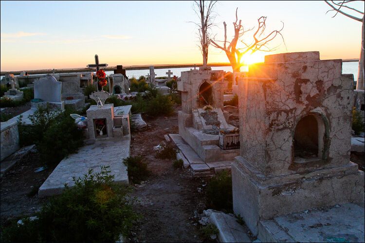 Незвичайні кладовища в Південній Америці