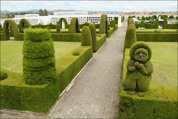 Незвичайні кладовища в Південній Америці
