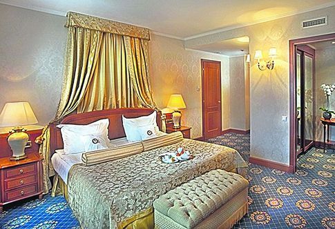 Як Україна зустрічала одного з найвпливовіших людей світу. Таємниці візиту