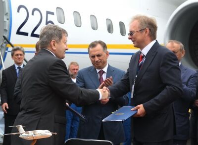 Україна презентувала світовій спільноті новий регіональний літак АН-158. Подробиці