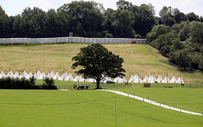 У Британії стартував фестиваль Glastonbury 2011