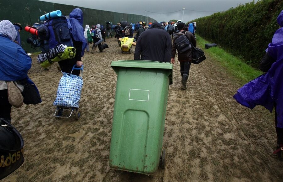 У Британії стартував фестиваль Glastonbury 2011