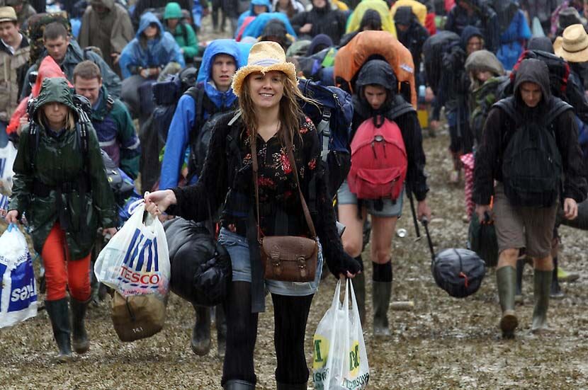 У Британії стартував фестиваль Glastonbury 2011