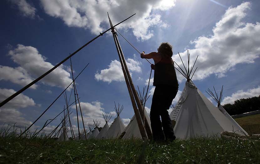 У Британії стартував фестиваль Glastonbury 2011