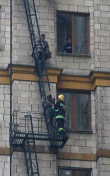 Единственный обгоревший при пожаре гостиницы оказался депутатом ВР