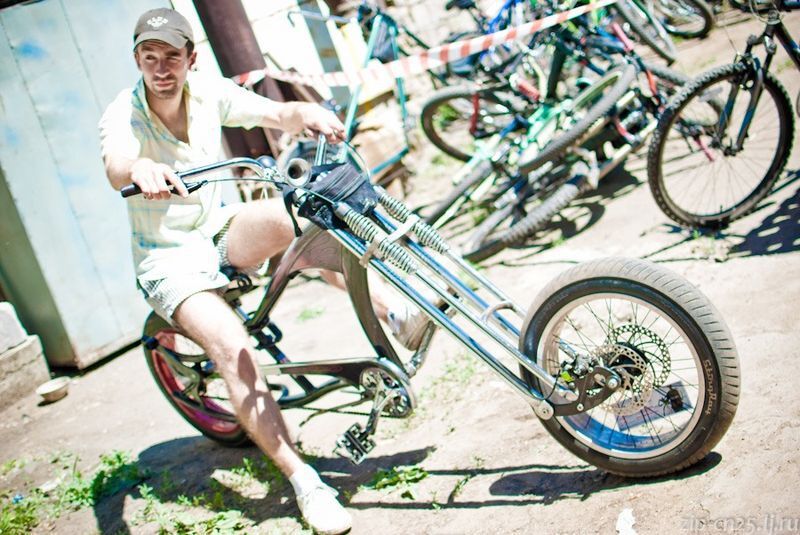 Фестиваль СБУ 2011 в Киеве отметился уникальными байками