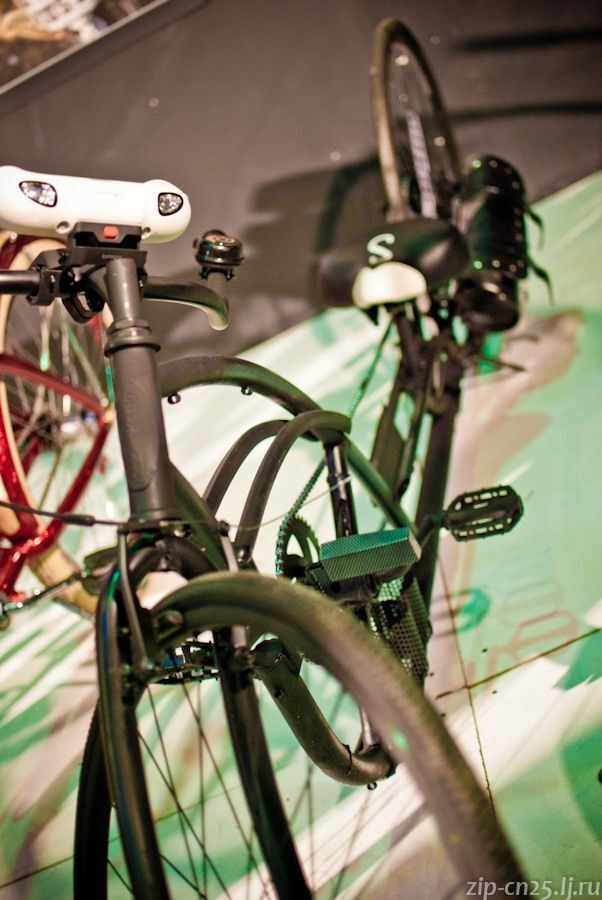 Фестиваль СБУ 2011 в Киеве отметился уникальными байками