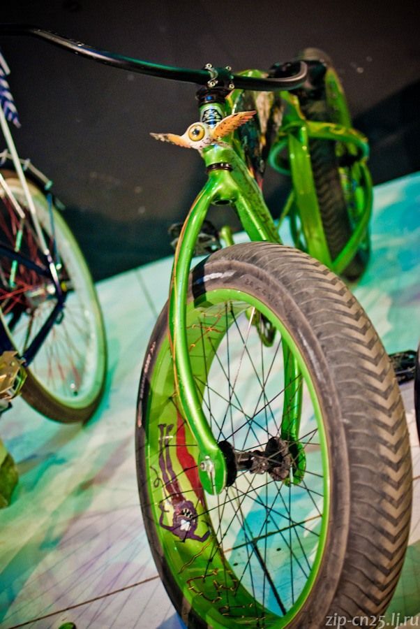 Фестиваль СБУ 2011 в Киеве отметился уникальными байками