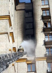 Единственный обгоревший при пожаре гостиницы оказался депутатом ВР