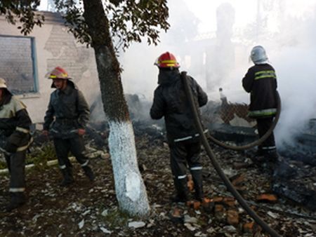 Пожежа в будинку престарілих під Рівне: 16 людей загинули. Фото