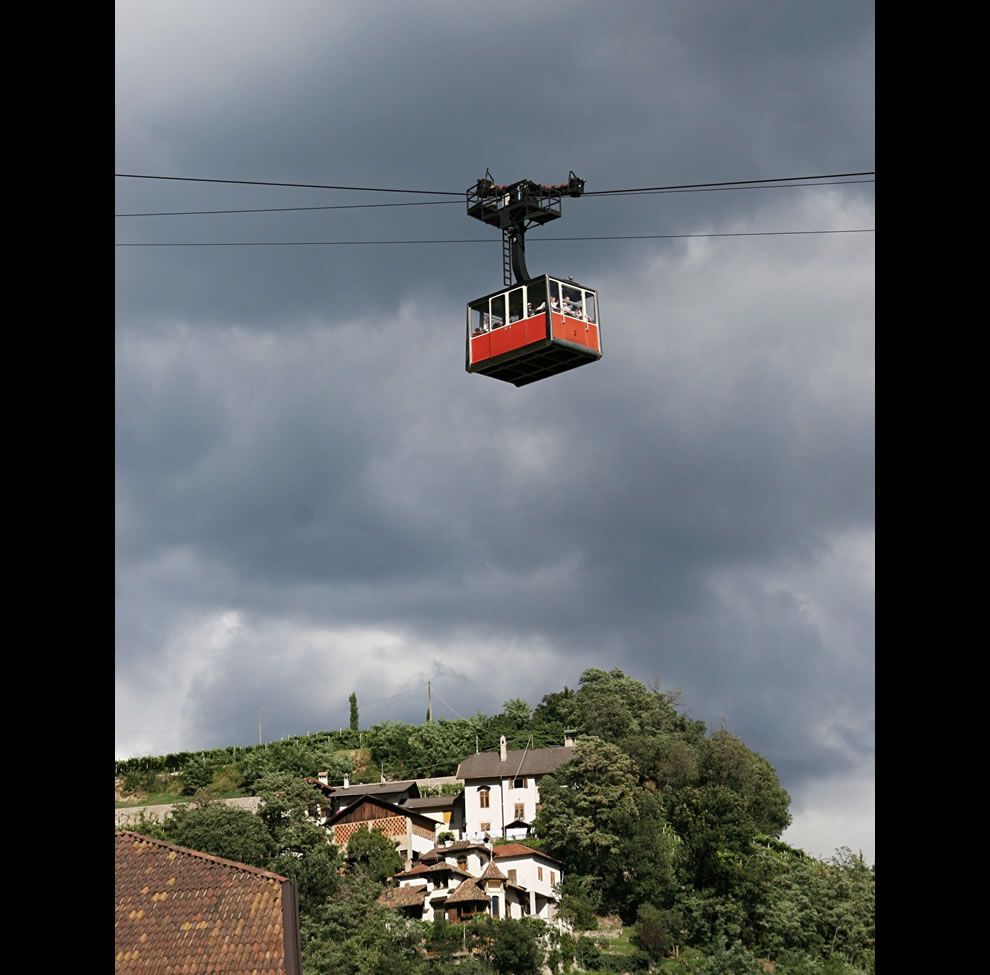 Захоплюючі види з вагонів канатної дороги