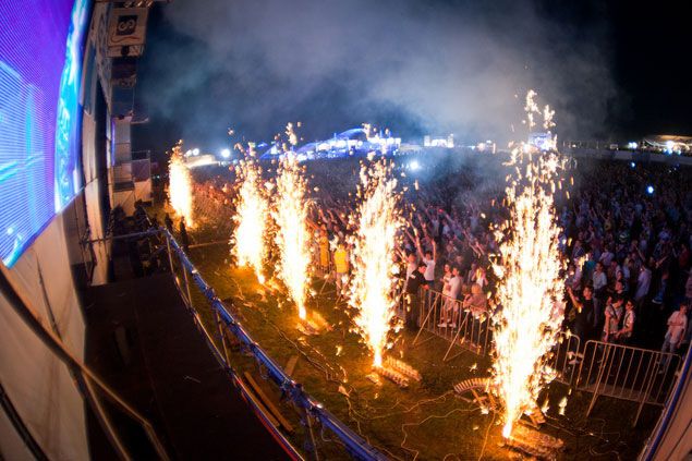 Global Gathering 2011: фарби, піна і DJ Tiesto