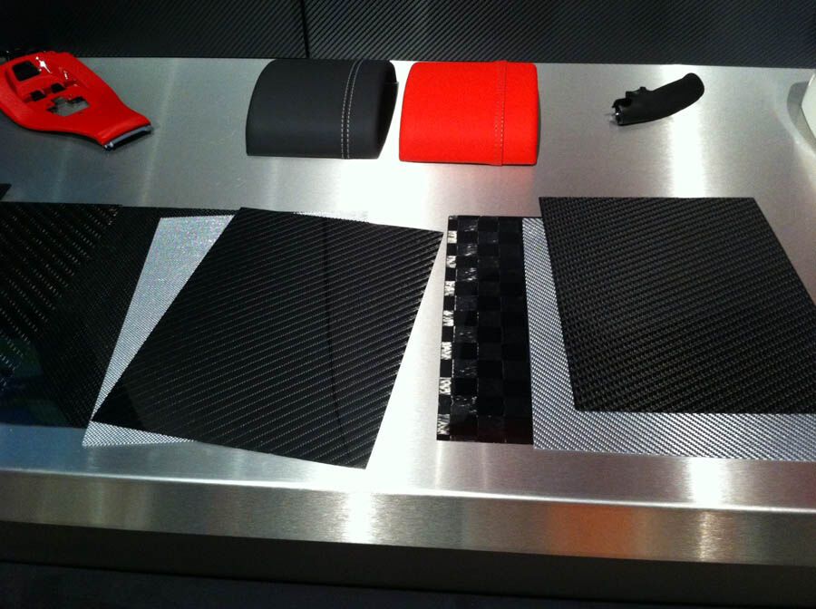 Ferrari позволит клиентам создавать свои уникальные версии спорткаров