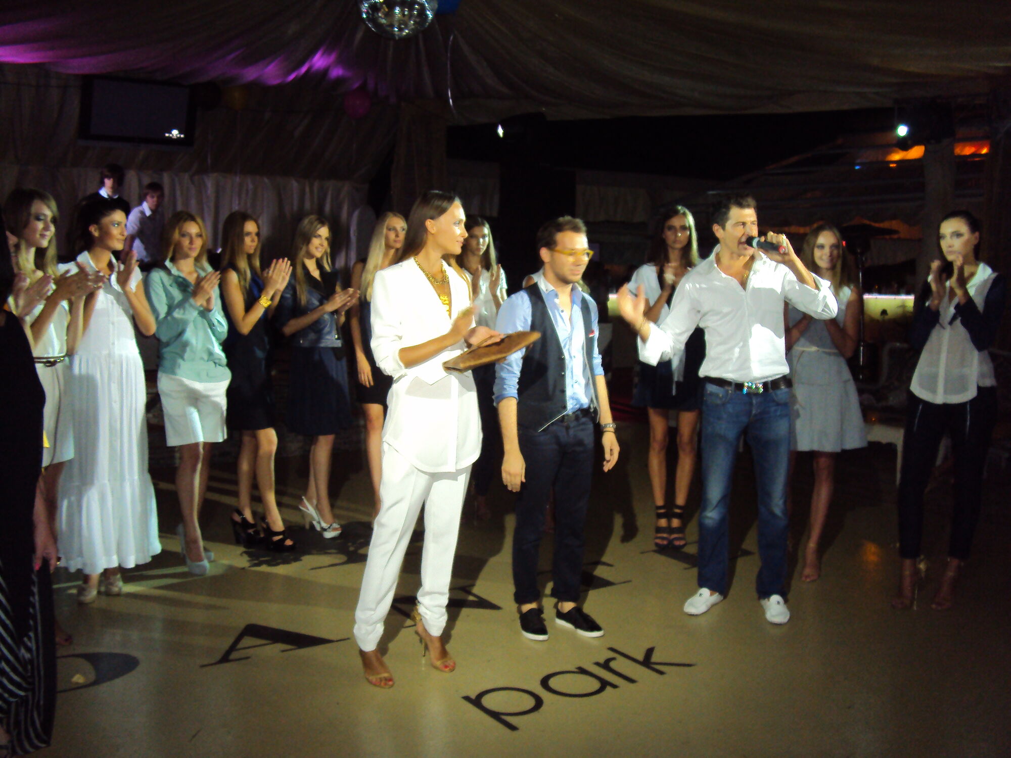 Джеджула сделал скрейтч языком 