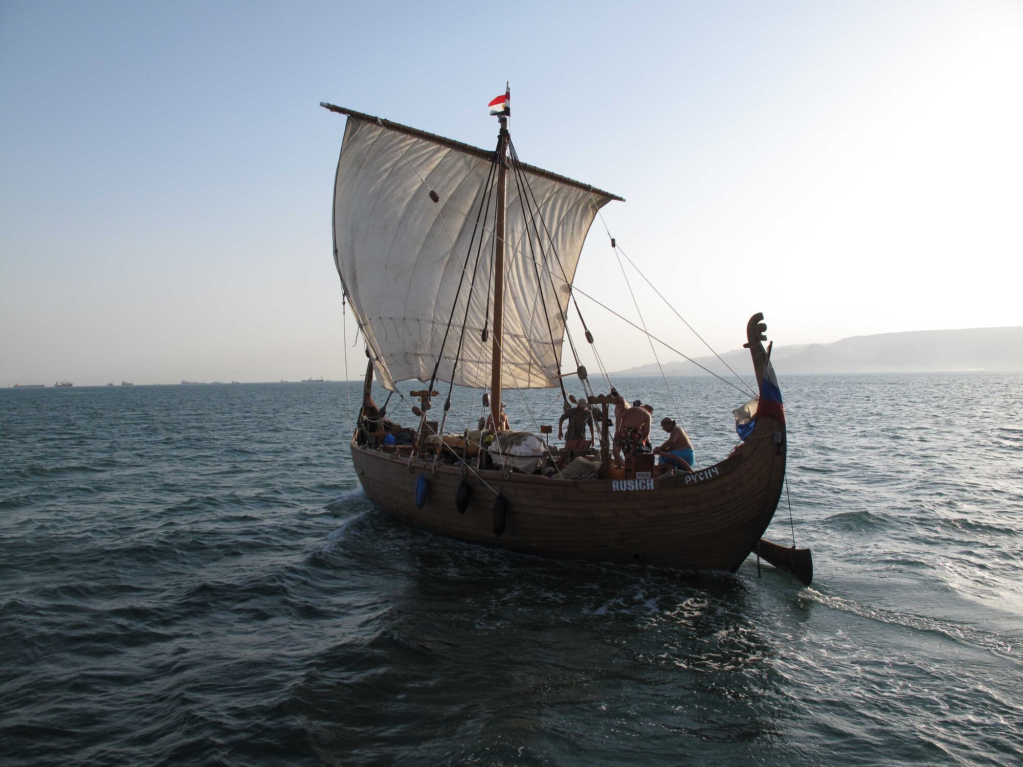 Как древнеславянская ладья пересекла Индийский океан