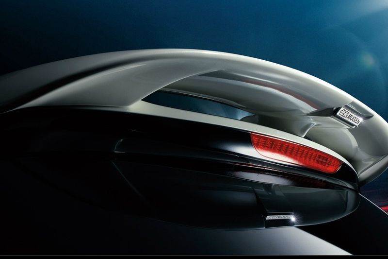 Тюнеры из Mugen прокачали Honda Fit Shuttle