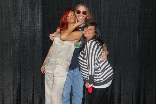 Рианна вместе со своими фанатами