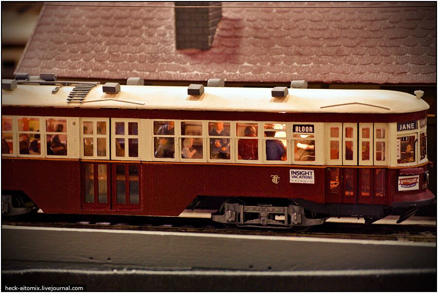 День открытых дверей в канадском трамвайном депо