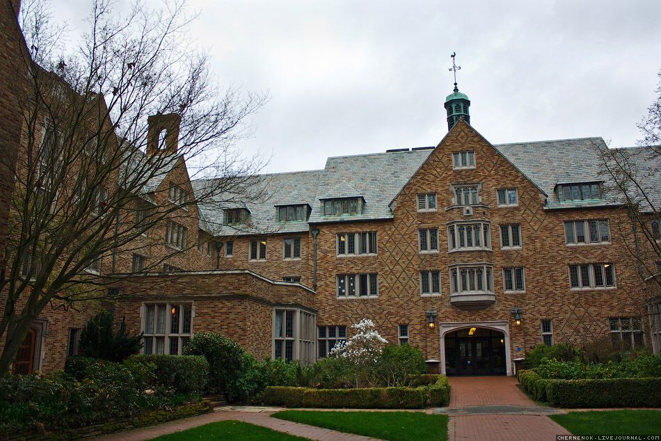 Прогулянка по території університету штату Вашингтон