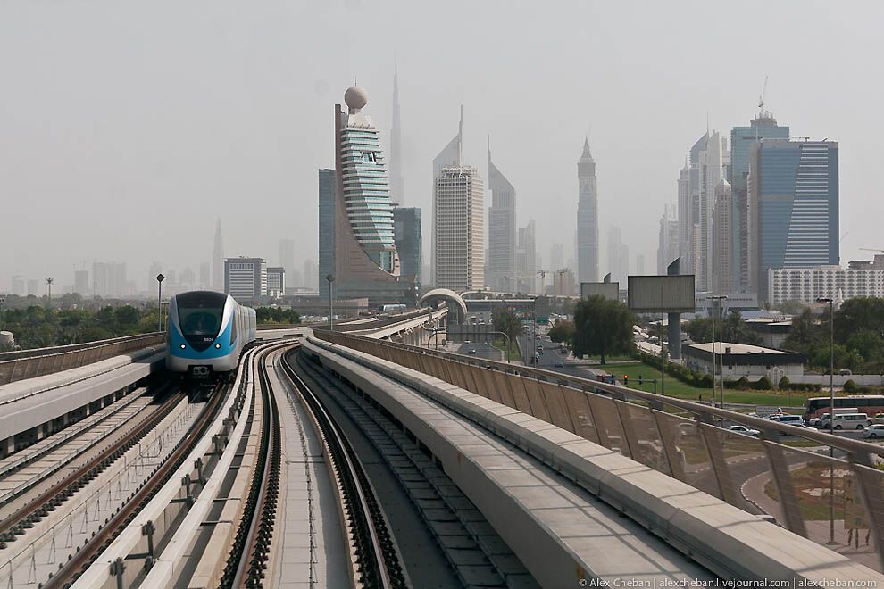 Аеропорт в пустелі