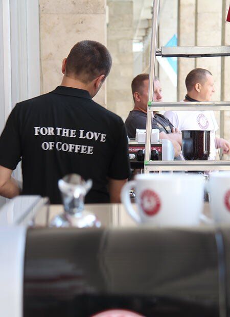 Чашка кави з Майдану занесена в Книгу рекордів України. ФОТО