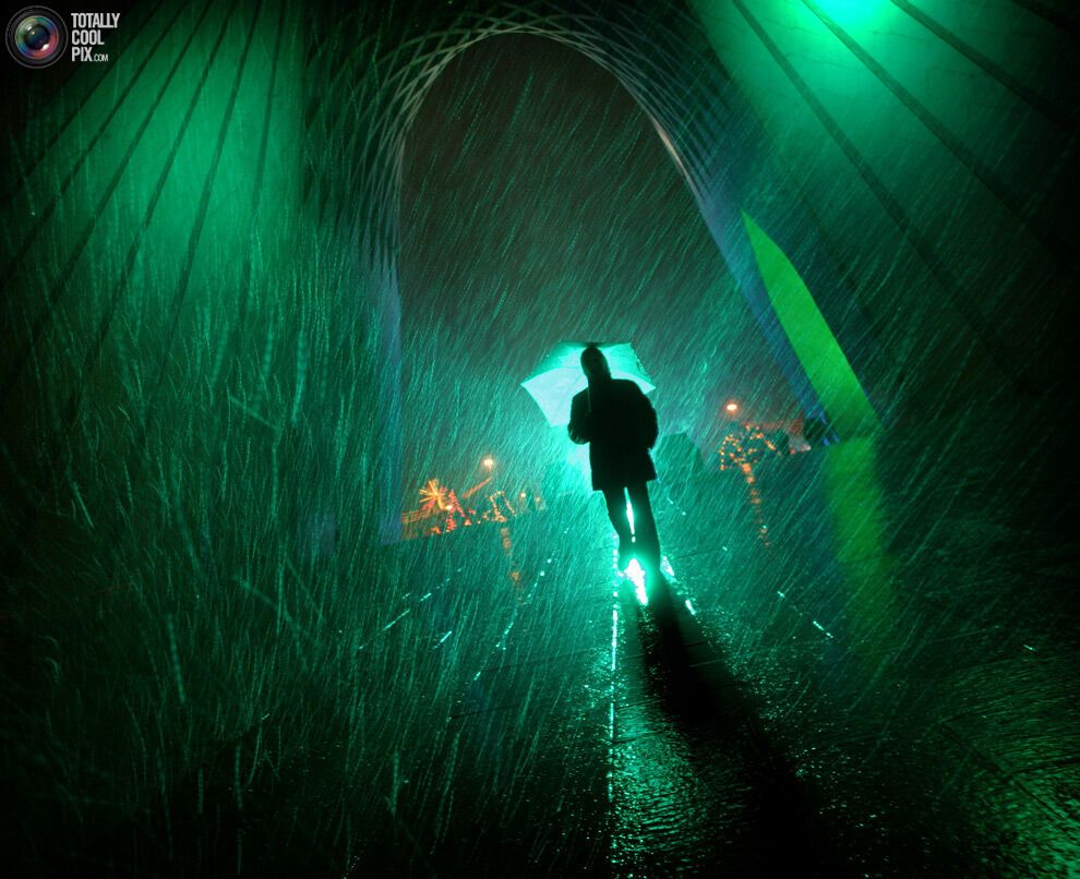 Манящая тиша ночі