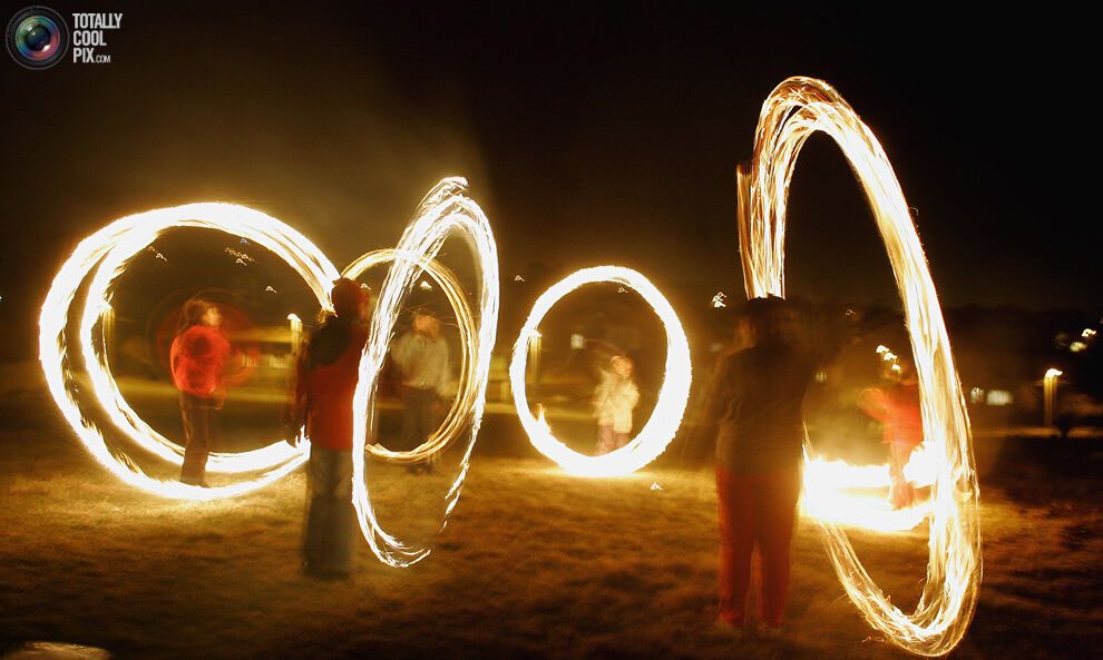 Манящая тиша ночі