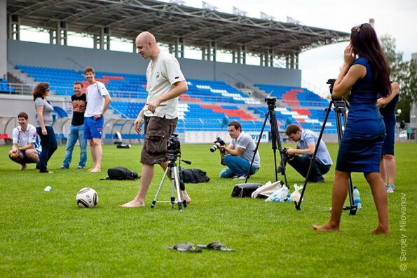 Российские футболистки провели откровенную фотосессию. Фото, видео