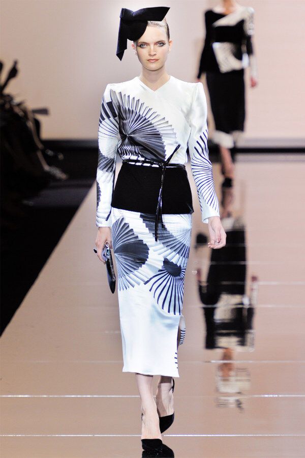 Armani представил красивейшую коллекцию в японском стиле. Фото
