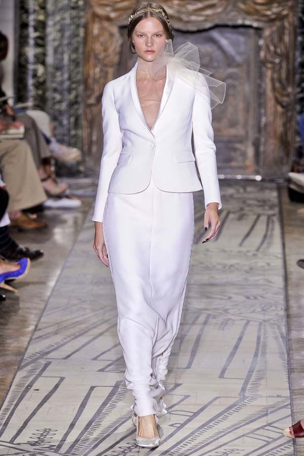 Неделя "от кутюр" в Париже: роскошные коллекции королей моды. Фото