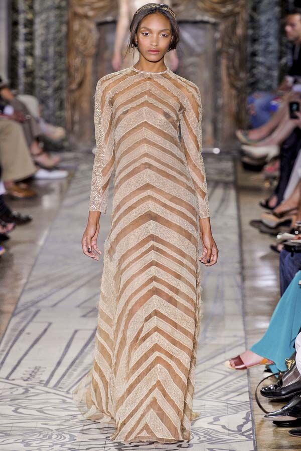 Неделя "от кутюр" в Париже: роскошные коллекции королей моды. Фото