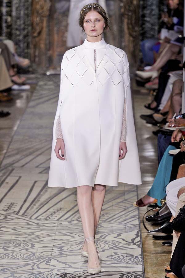 Неделя "от кутюр" в Париже: роскошные коллекции королей моды. Фото